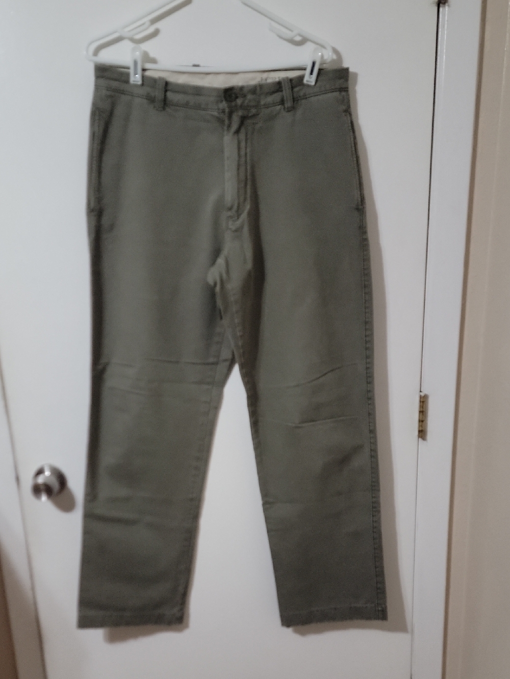 J. Crew Men's Olive Chino Pants